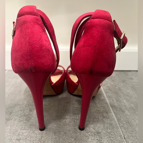JIMMY CHOO LONDON Magenta Suede ankle Strap Stiletto Heels Size 38.5 - Picture 2 of 6